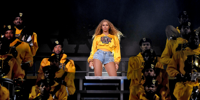 Beyonce Coachella Performance Festival 